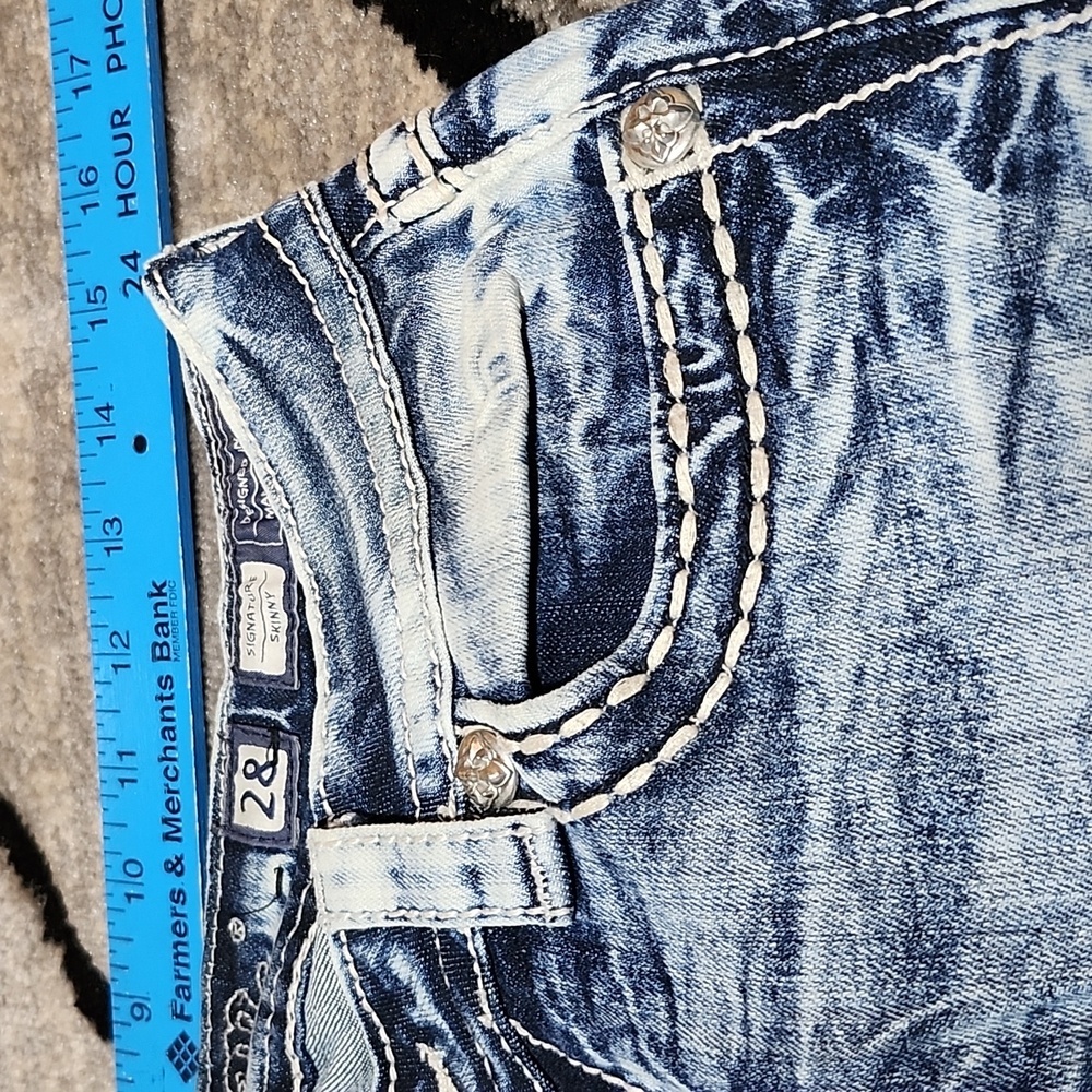 MISS ME EMBROIDERED FAUX-FLAP RHINESTONES ACID-WASH SIGNATURE SKINNY DEN… - Picture 5 of 15